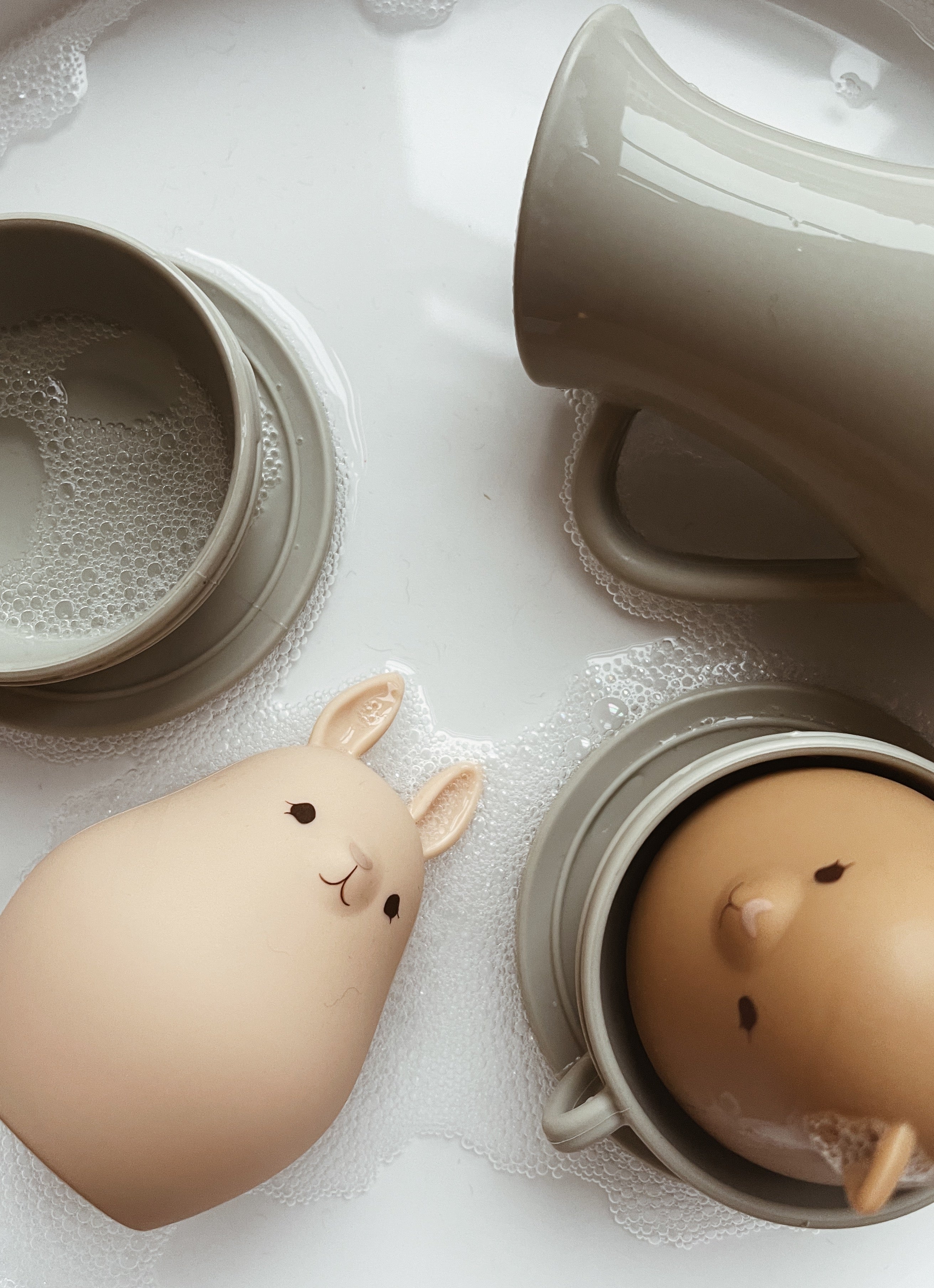 Tasses en silicone pour bébé, Konges Slojd – Dino