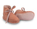 chaussons bébé en cuir de couleur camel