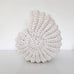 Coquillage rond en Crochet écru